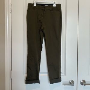 Straight mid-rise olive express slacks